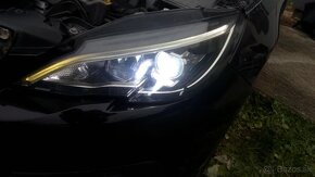 Peugeot 308 SW 1,5hdi automat t9 - 2