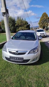 Opel astra j 2.0 - 2