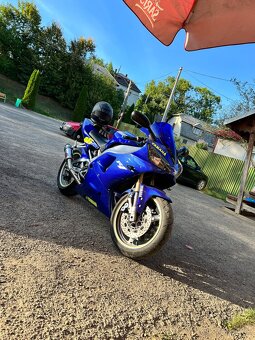 Yamaha yzf-R1 - 2