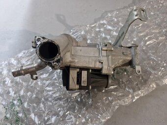 EGR ventil na Peugeot 308 1,6 Hdi - 2