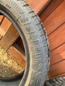 225/45R17 M+S - 2