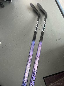 hokejka CCM Trigger8 Pro - 2