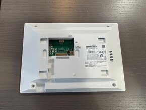 Vnútorný monitor HIKVISION DS-KH6320-LE1 - 2