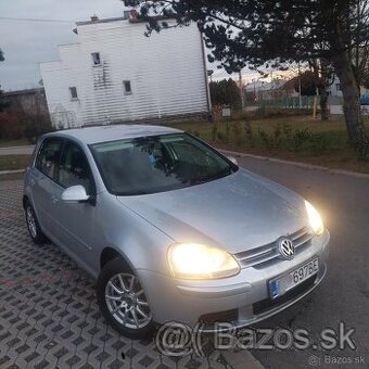 Volkswagen golf 5 1.6 75kw - 2