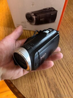 Sony HDR cx450 - 2