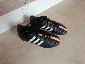 kopacky Adidas velkost 30/31 - 2