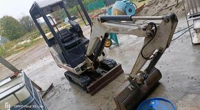 Bobcat 320 minirypadlo - 2