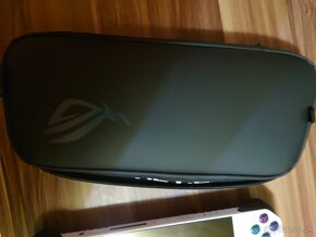 Asus rog ally Z1 xtreme - 2