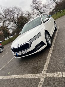 Škoda octavia IV combi 1.4TSI Plug in hybrid - 2