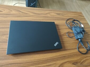 Lenovo Thinkpad T14s - 2