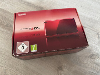 Nintendo 3DS metalické červené - 2