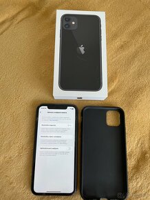 iPhone 11 64GB v záruke kupovaný 4/2024 - 2