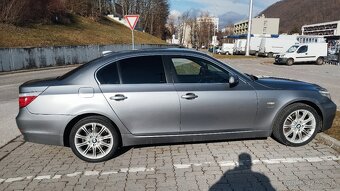 BMW  E60 LCI Rad 5 525xDrive - 2