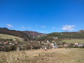 Predaj: Rekreačný pozemok 1260 m2 s nádhernými výhľadmi v Sú - 2