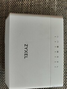 Predam WIFI router Zyxel EX3300 - 2