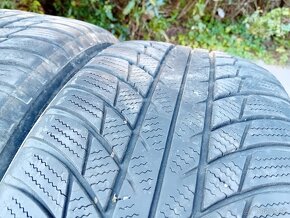 BRIDGESTONE BLIZZAK 215/55 R17 zimne - 2