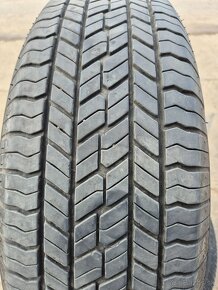 Yokohama 215/70 R16 - 2