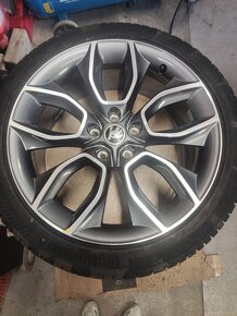 Škoda 5x112 225/45 r19 - 2