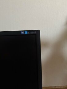 monitor  Samsung  22” - 2