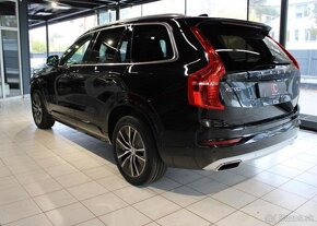 Volvo XC90 B5 AWD Momentum Pro / 7-míst nafta automat - 2