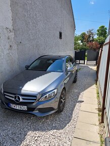 MERCEDES C  W205 T - 2