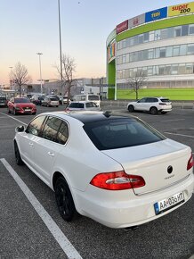 Škoda Superb - 2