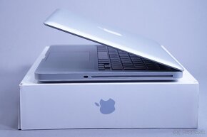 ZÁRUKA/Macbook Pro13.3"/I5 2.5GHZ/8GB RAM/256GBSSD/CZ - 2