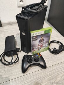 Xbox 360 + FIFA 16 - 2