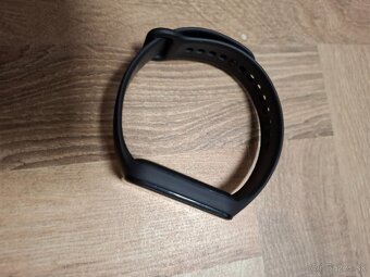 Xiaomi Smart Band 8 active - 2