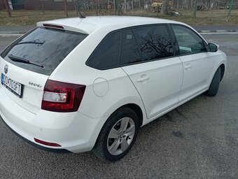 Skoda Rapid Spaceback - 2