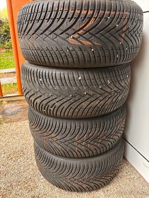 Zimné pneumatiky 235/45 R17 - 2