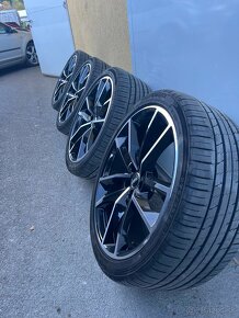 5x112 R21 Audi 275/35ZR21 Imperial - 2