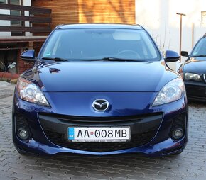 • MAZDA 3 1.6i, 77 kW, benzín, 5-st. manuál, r.v. 2012 • - 2