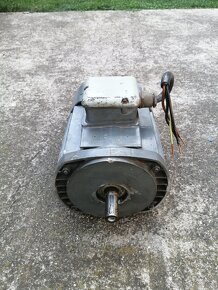 Elektromotor 370w, 1380ot /min 400V - 2