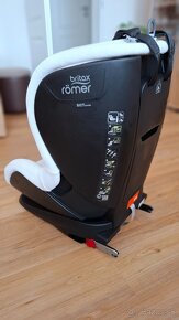 Britax Römer Trifix2 i-size - 2