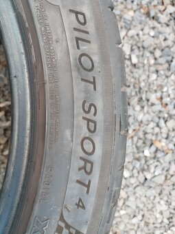 245/45 R18 Michelin pilot šport 4 - letné - 2