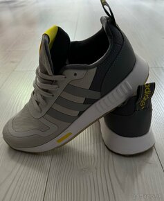 adidas Sneakersy Multix GW6837 Sive vel.42 - 2