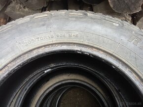 Predávam pnelmatiki 205/70r15 - 2