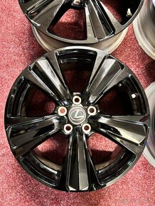 5x114,3 R18 LEXUS UX originál alu disky - ET 45 - 2