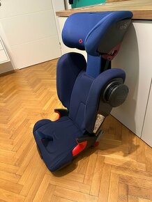 Autosedačka Britax Romer Kidfix II SICT - modrá - 2