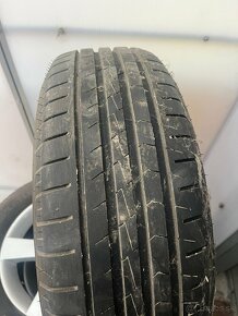 Pneu Vredestein 195/65 R15 + Alu disky 5x114,3 - 2