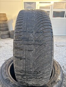 Pneumatiky 225/50 R18 zimné - 2