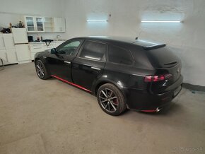 Alfa Romeo 159 1,9 jtdm 88 kw nova STK 2800€ - 2