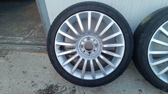 Elektrony Fiat 500 s pneu Goodyear 195/45 R16 - 2