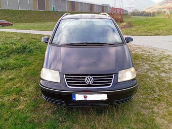 Predam vw sharan 1.9TD 85kw 4x4 rok 2004 6miestne - 2