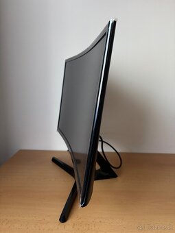 LCD Samsung monitor - 2