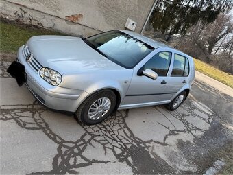 Golf 4 1.4 benzín - 2