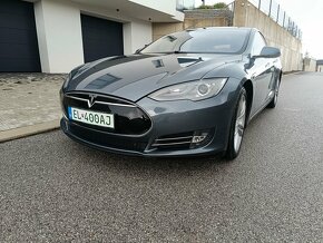 Predám Tesla model S 85 Znížená cena - 2