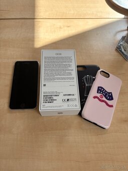 Apple iPhone SE - biely - 120 GB - 2