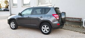 Toyota RAV4 2.2D4D 4x4 2010 - 2